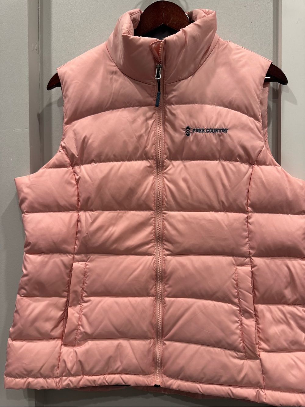 Free Country Women’s Pink Down Puffer Vest Size L